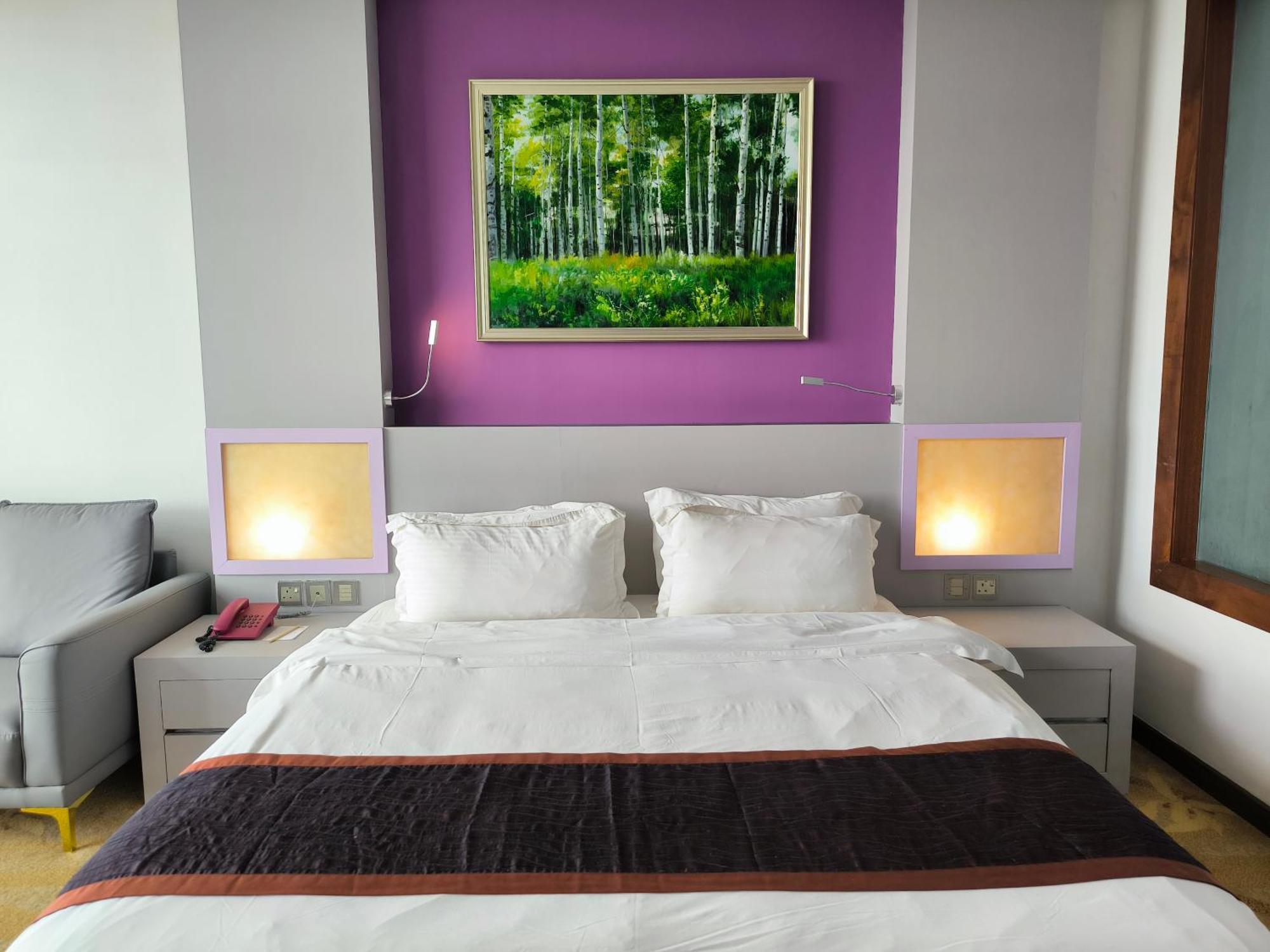 Meritz Hotel Мири Экстерьер фото